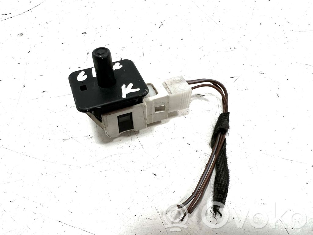 Mercedes-Benz CLK A209 C209 Front door sensor coupe 