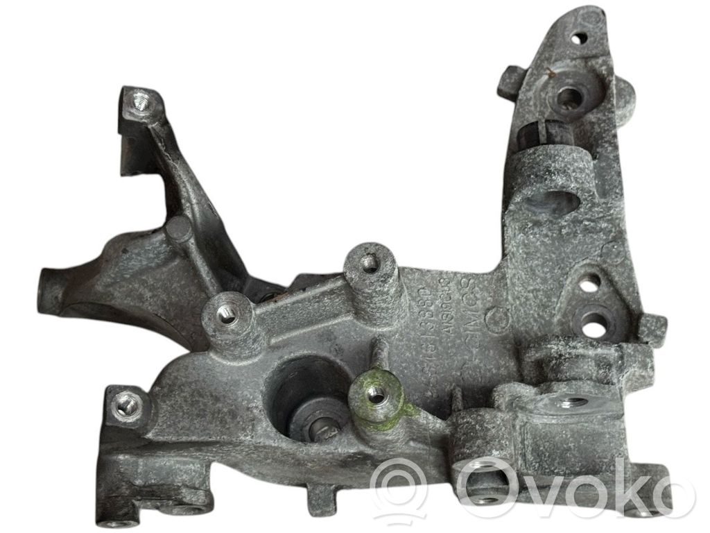 Citroen C4 II A/C compressor mount bracket 