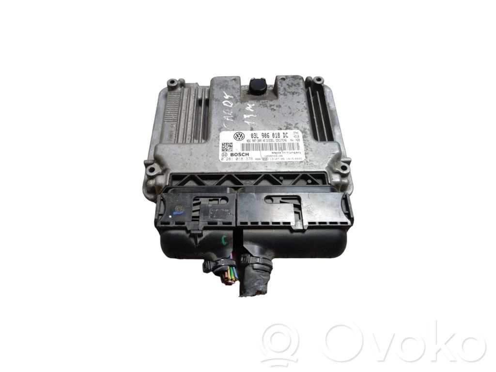 Volkswagen Caddy Engine control unit/module 