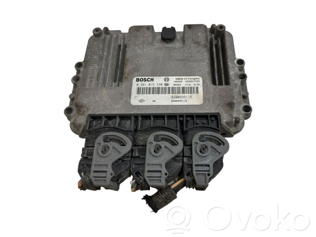 Opel Vivaro Engine control unit/module 