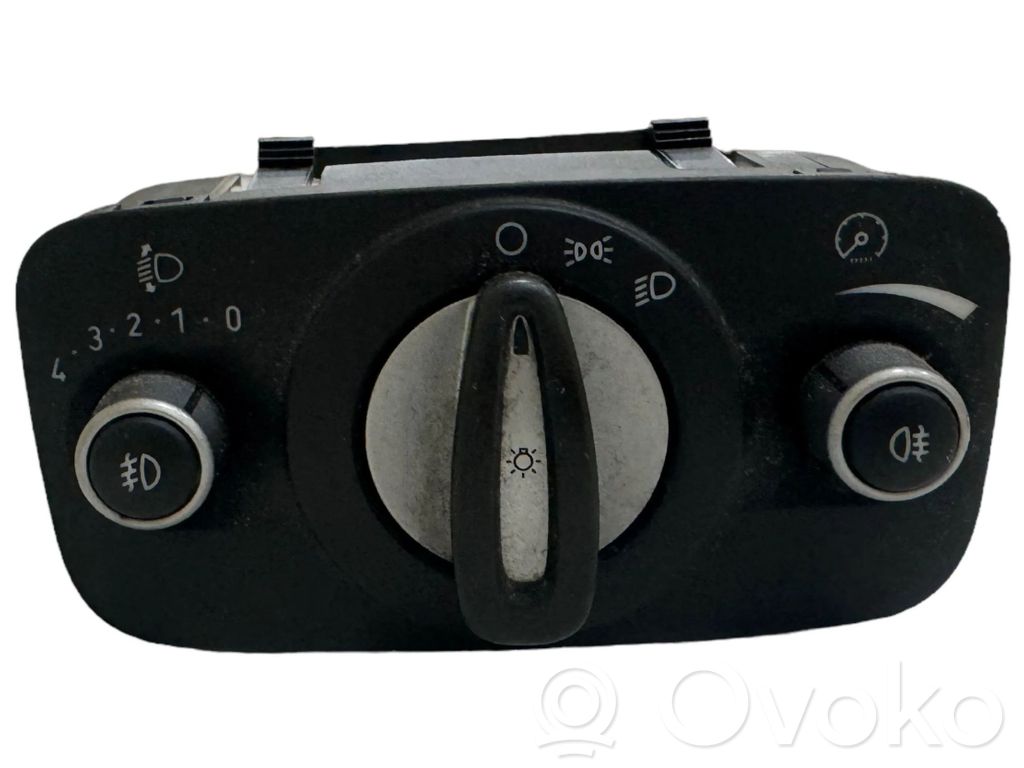Ford Mondeo MK IV Light switch 