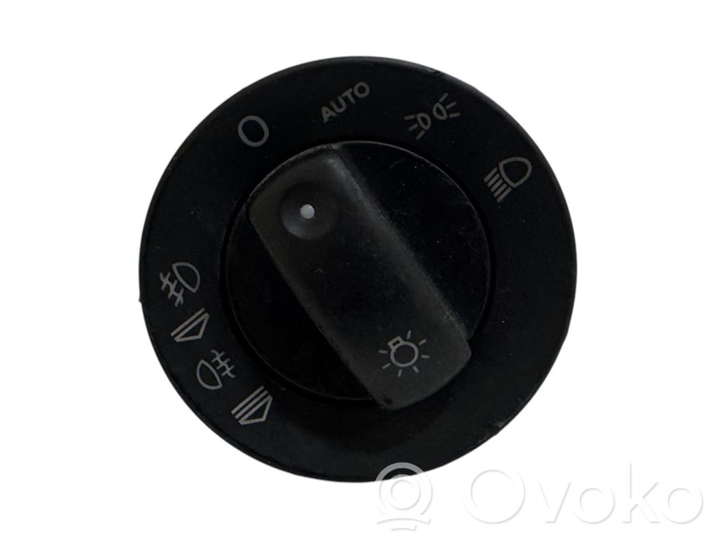 Audi A4 S4 B7 8E 8H Light switch 