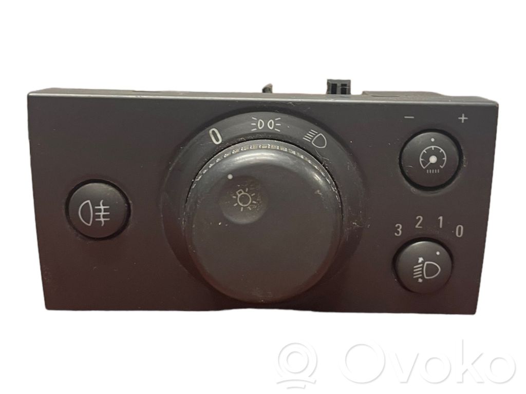 Opel Vectra C Light switch 