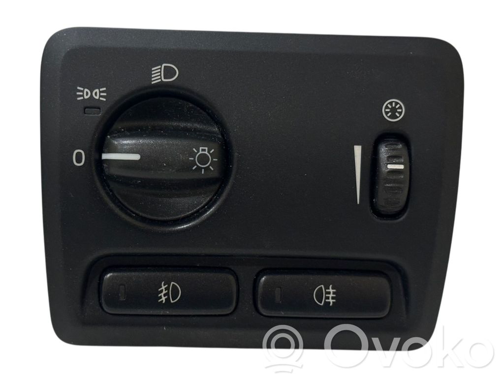 Volvo XC70 Light switch 