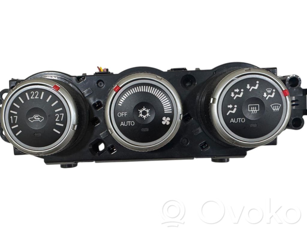 Mitsubishi Lancer X Climate control unit 