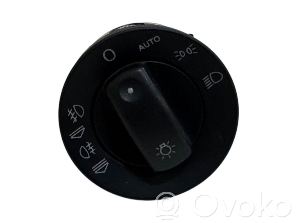 Audi A4 S4 B7 8E 8H Light switch 