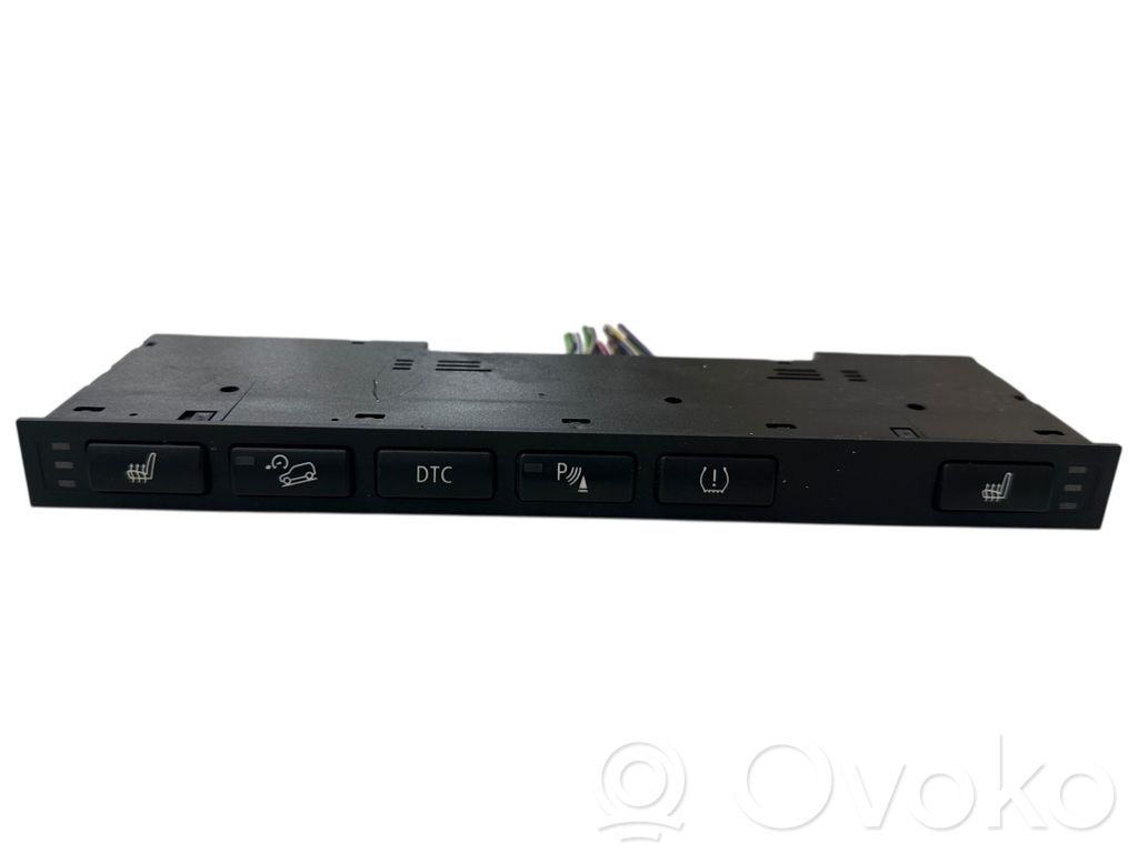 BMW X3 E83 A set of switches 