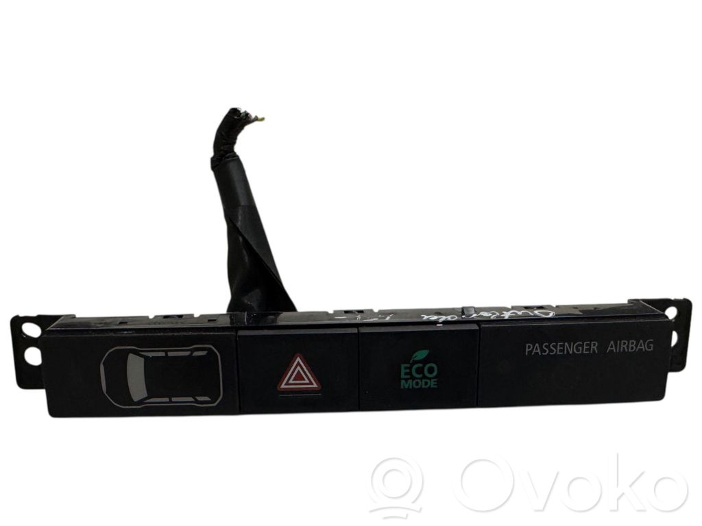 Mitsubishi Outlander Hazard light switch 
