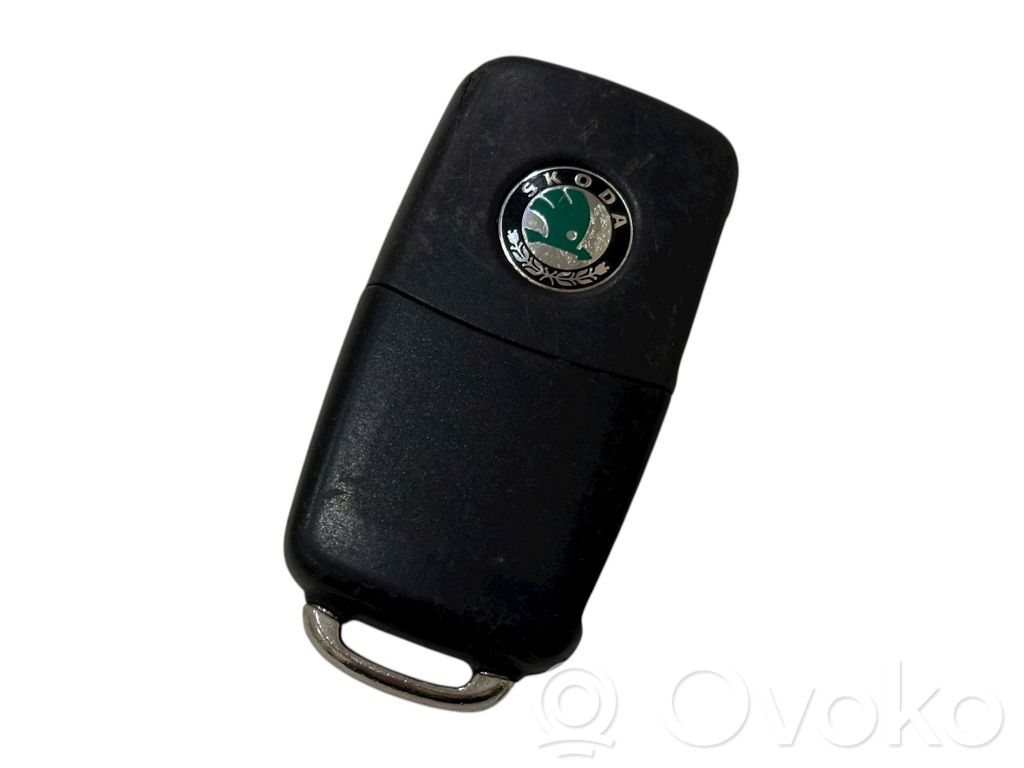 Skoda Octavia Mk2 (1Z) Klucz / Karta zapłonu 