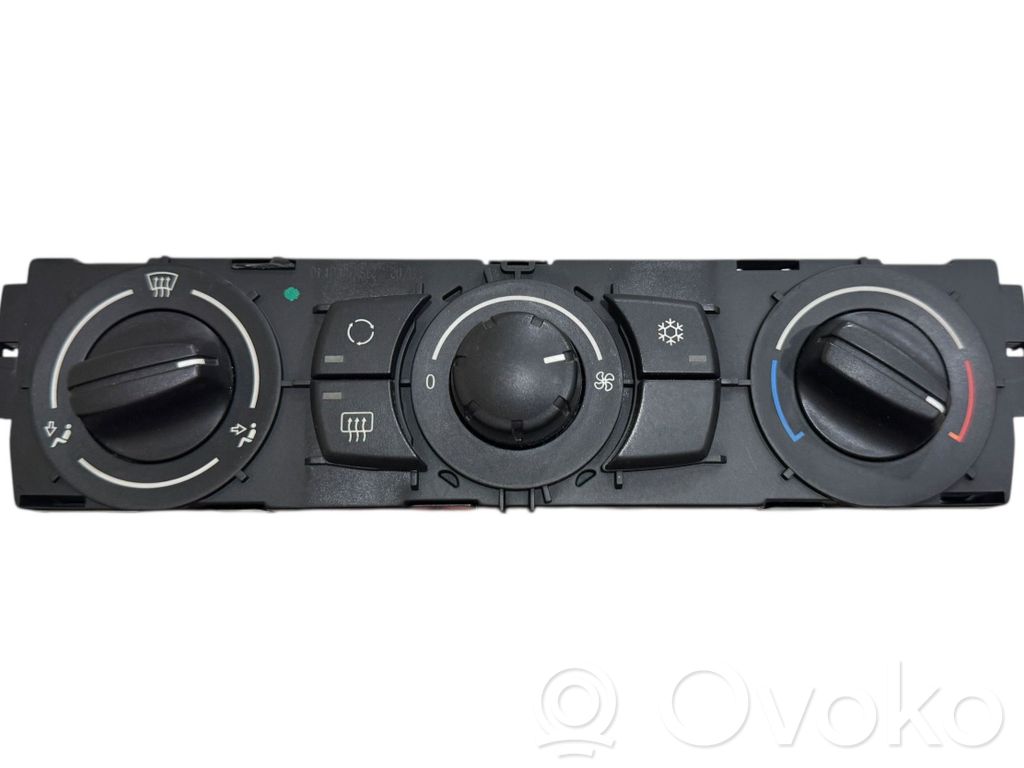 BMW 1 E81 E87 Climate control unit 
