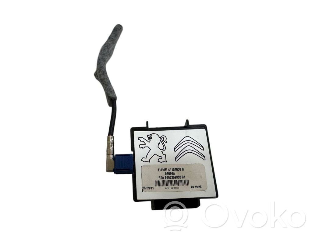 Peugeot 308 Antenos stiprintuvas 