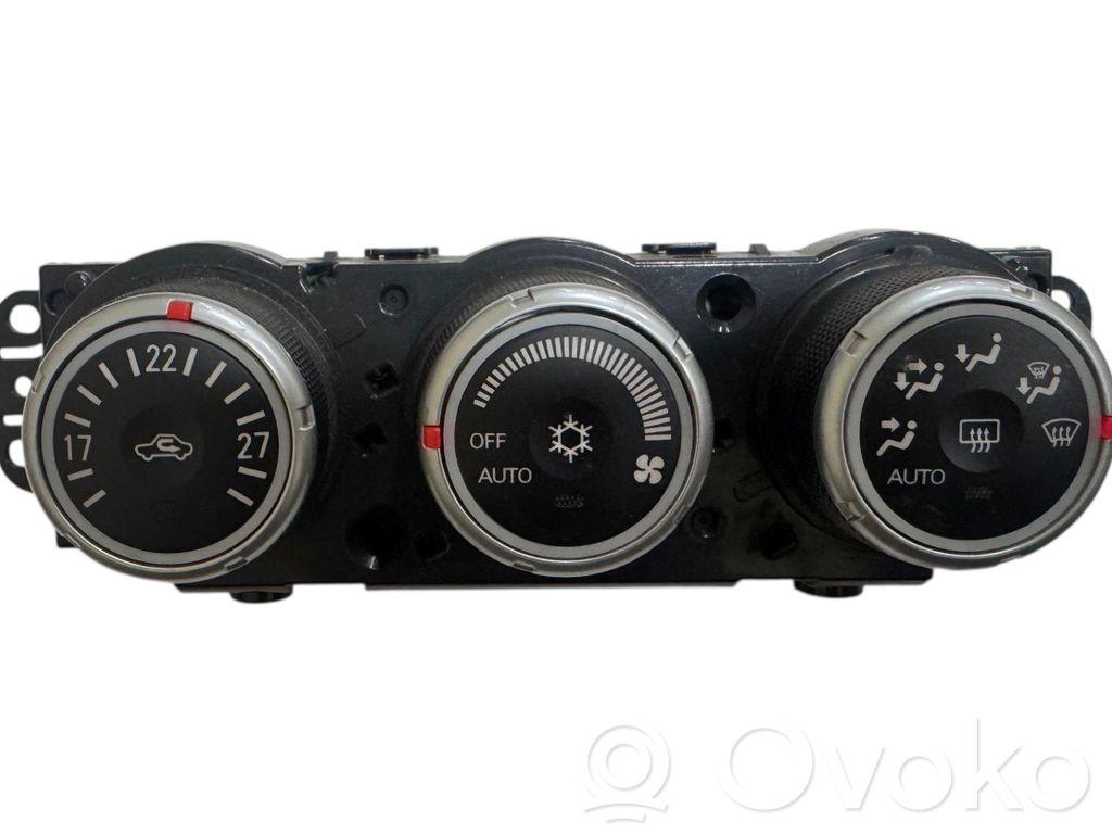 Mitsubishi Outlander Climate control unit 