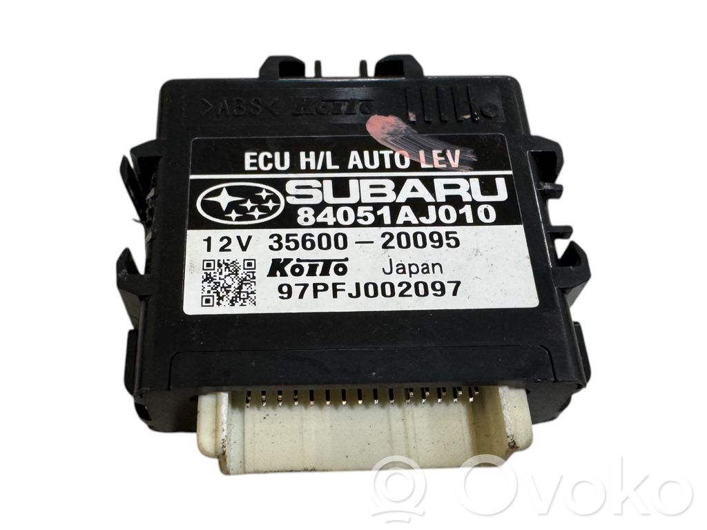Subaru Outback Light module LCM 