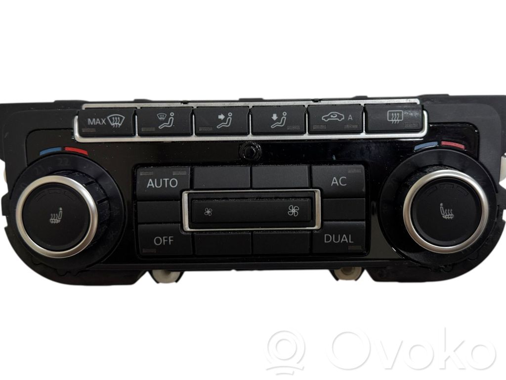 Volkswagen Tiguan Climate control unit 