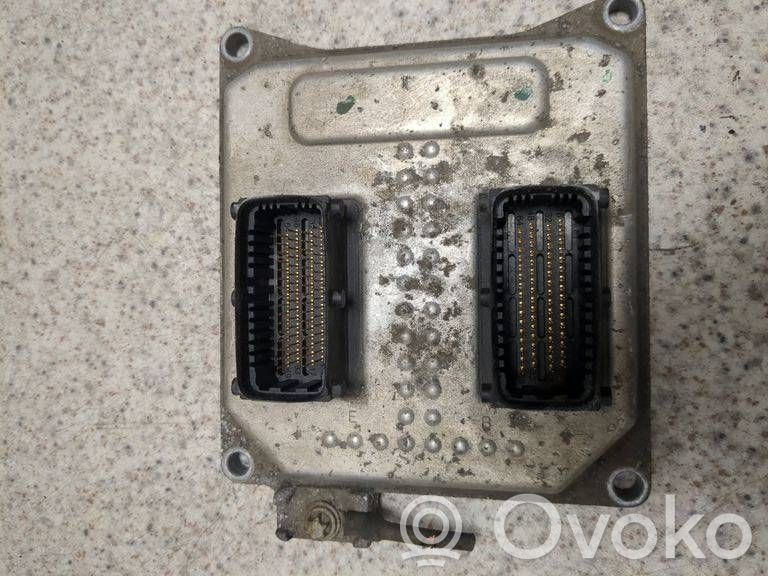 Opel Astra H Engine control unit/module 