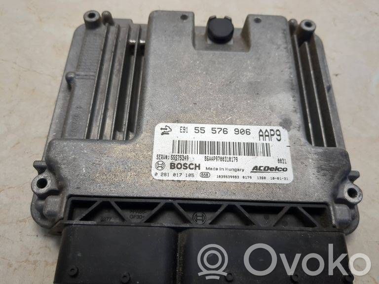Opel Astra J Engine control unit/module 