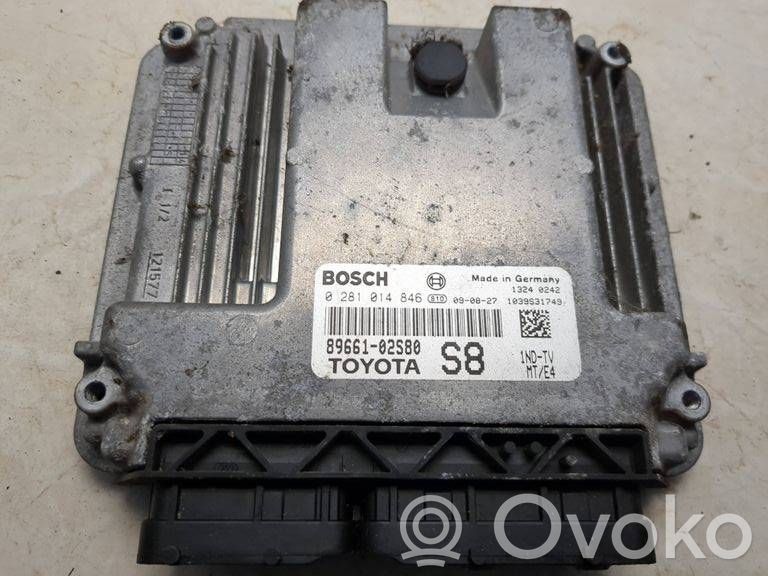 Toyota Auris 150 Engine control unit/module 