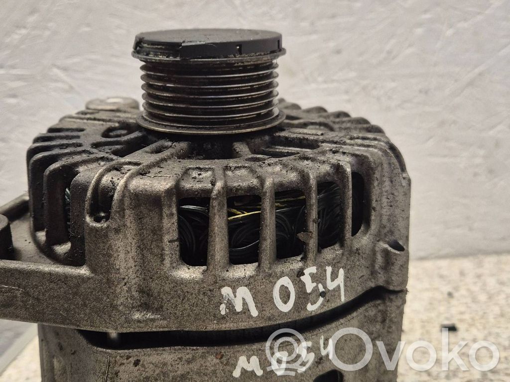 BMW 3 F30 F35 F31 Ģenerators 