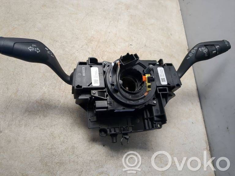 Ford Focus Wiper turn signal indicator stalk/switch 
