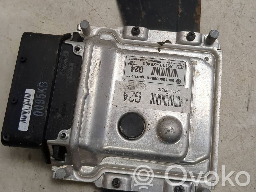 KIA Ceed Engine control unit/module 