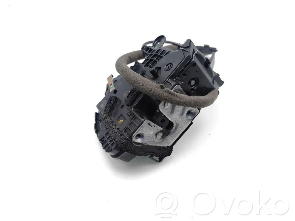 Renault Captur Rear door lock 