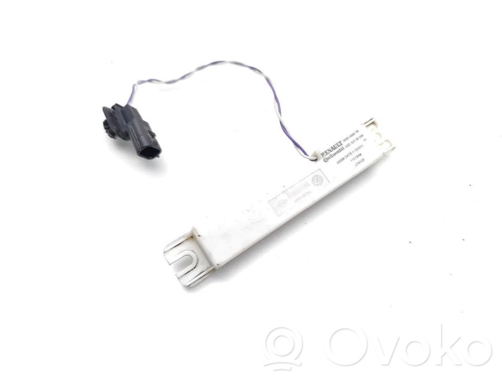 Renault Zoe Interjero komforto antena 