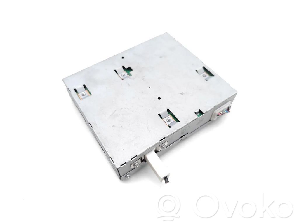 Mitsubishi L200 Amplificateur d'antenne 