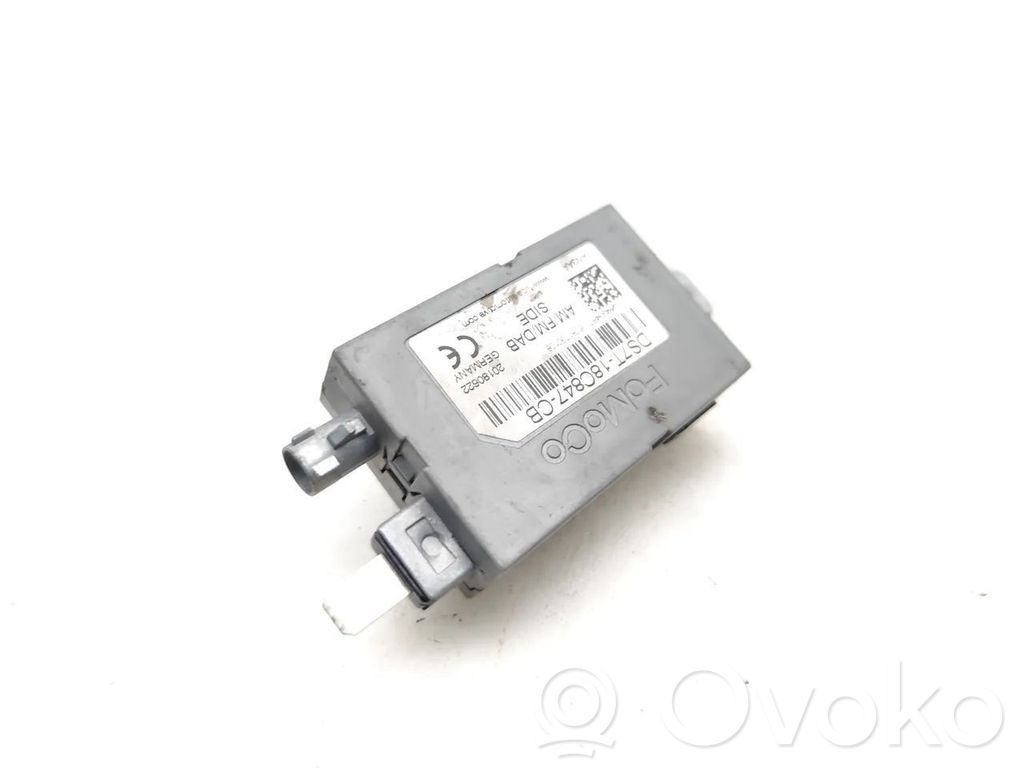 Ford Mondeo MK V Antenos stiprintuvas 