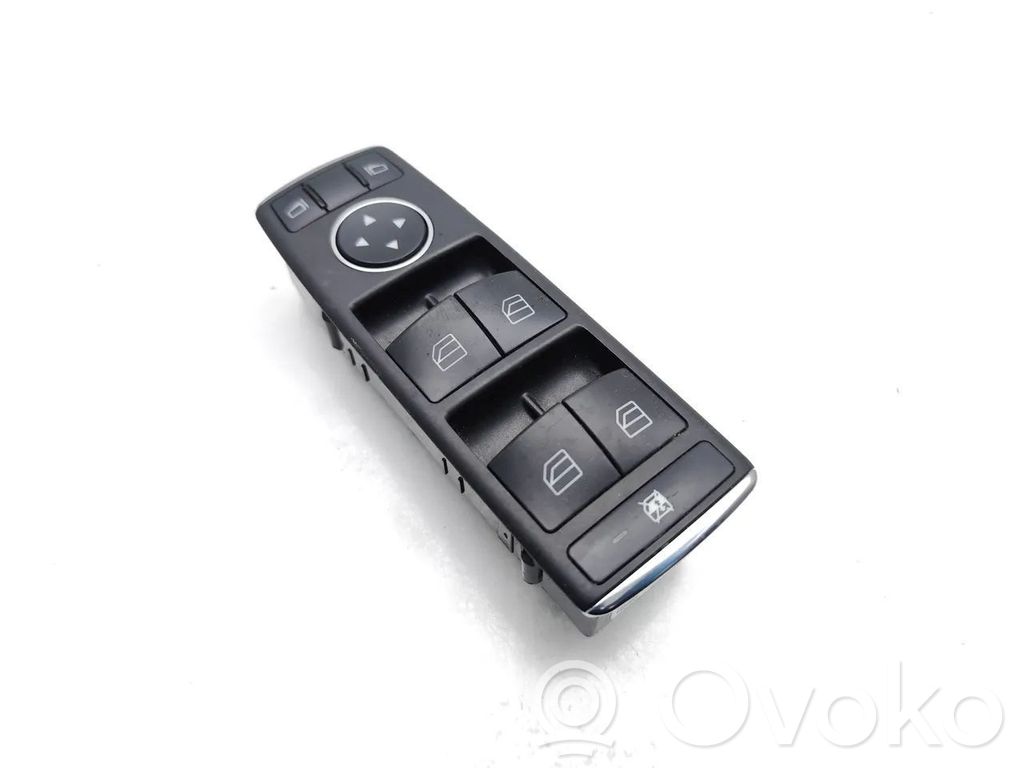 Mercedes-Benz C W204 Electric window control switch 