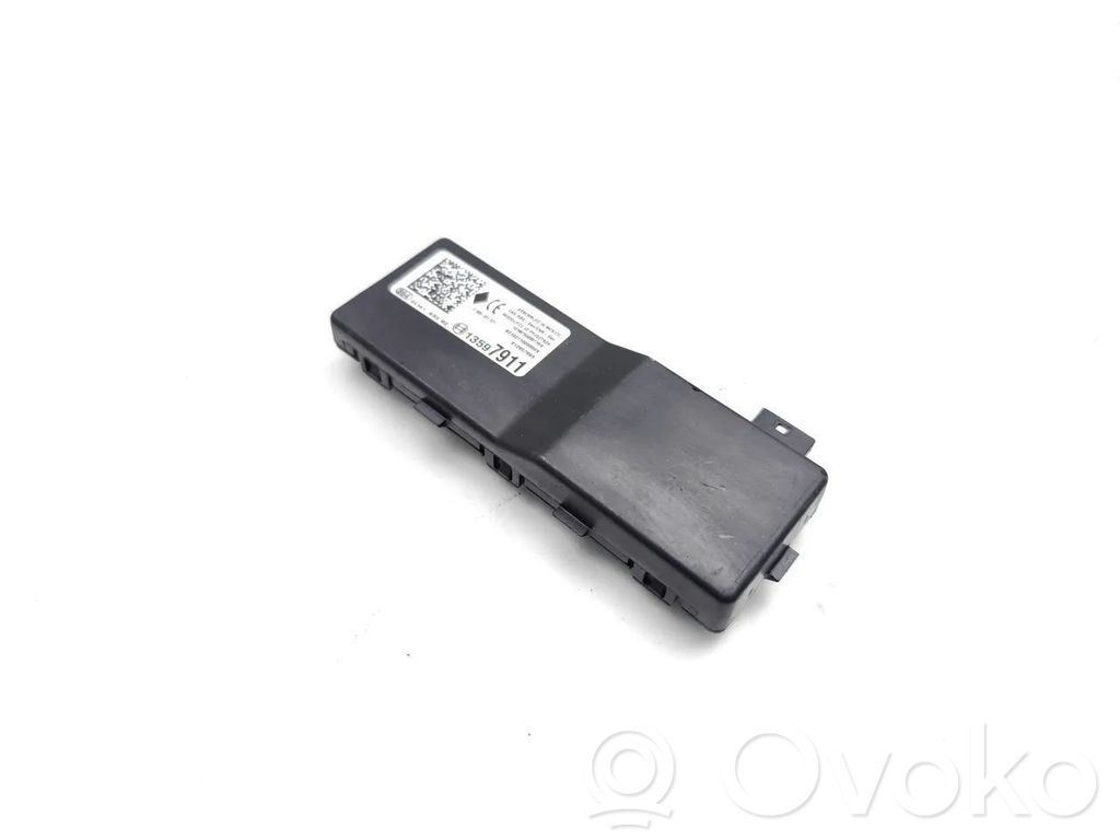 Opel Insignia A Keyless (KESSY) go control unit/module 