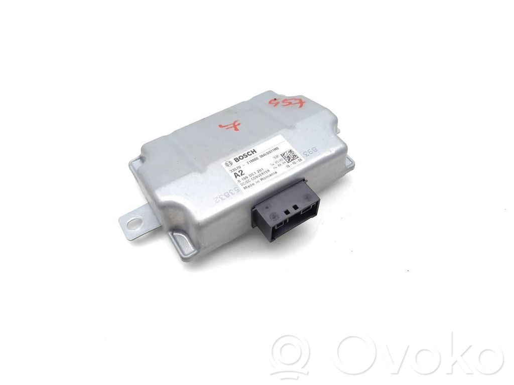 Suzuki SX4 S-Cross Voltage converter/converter module 