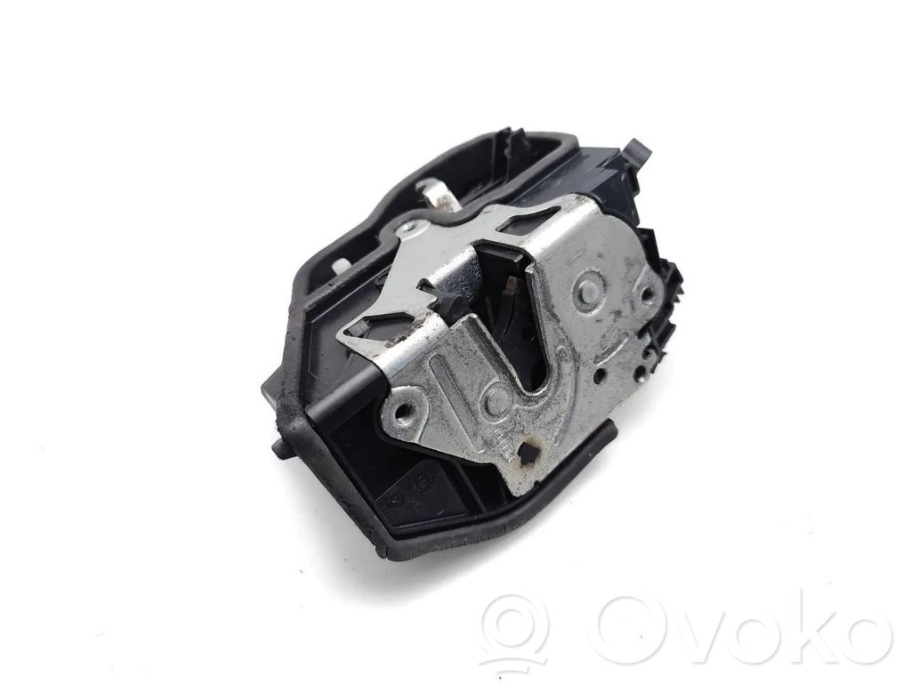 BMW 1 F20 F21 Front door lock 
