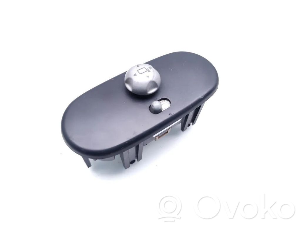 Mini One - Cooper R50 - 53 Wing mirror switch 