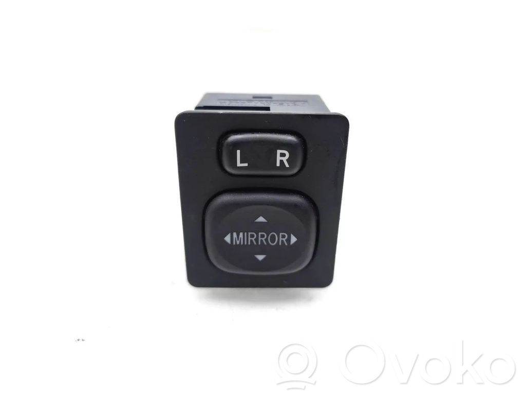 Toyota Auris E180 Wing mirror switch 