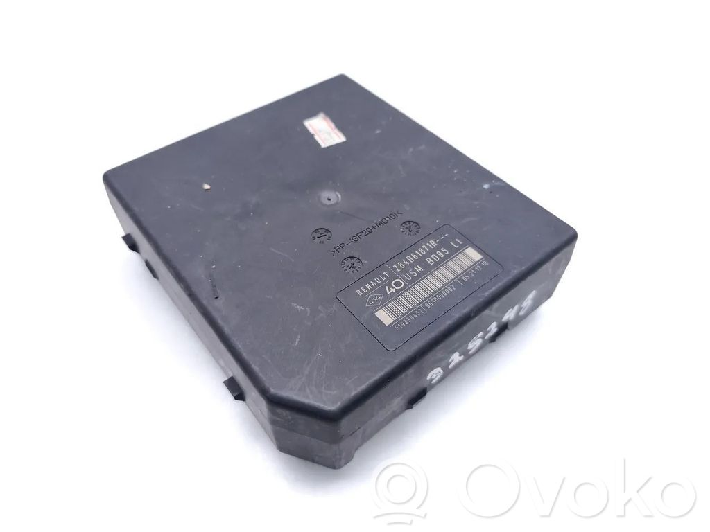 Renault Megane III Fuse module 
