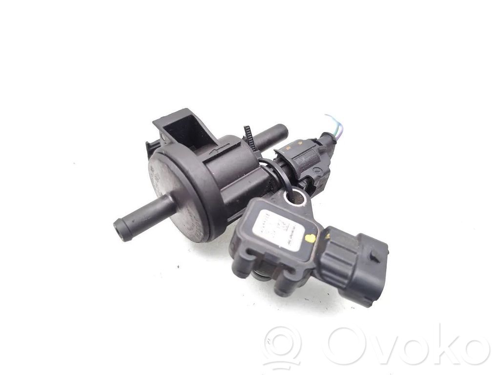 Opel Astra J Air pressure sensor 