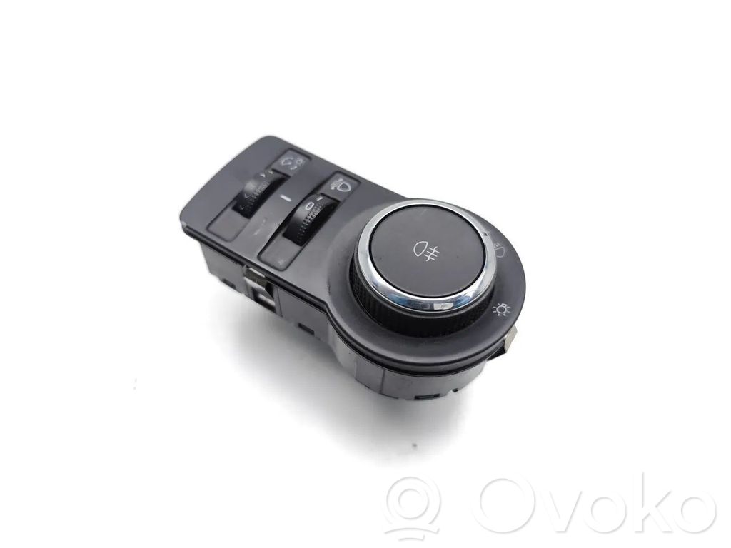 Opel Insignia A Light switch 