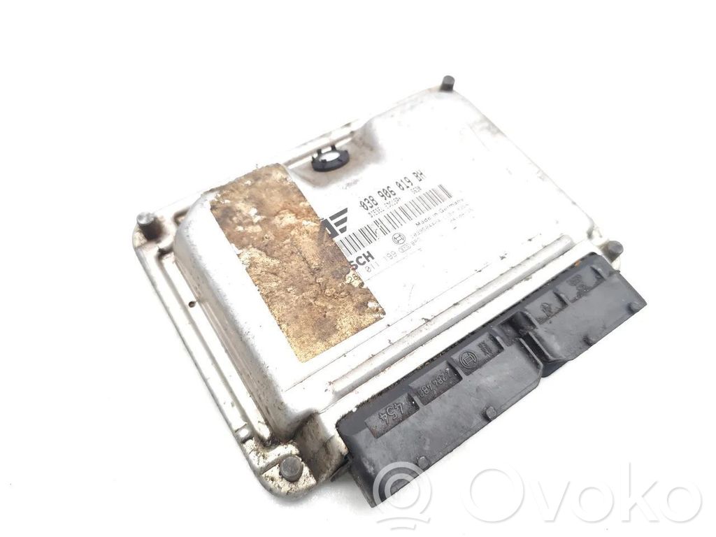 Volkswagen Polo Engine control unit/module 