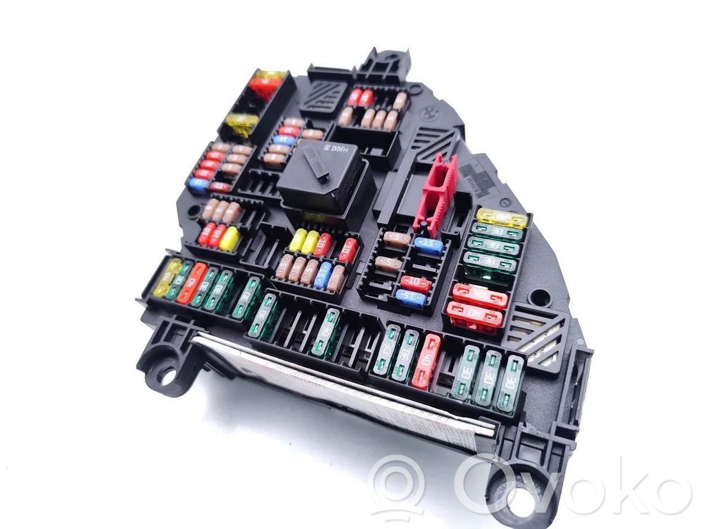 BMW 5 F10 F11 Fuse module 