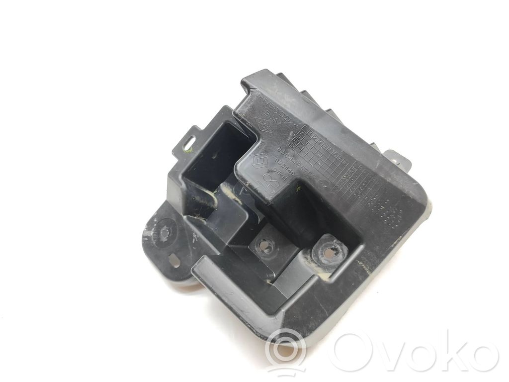 Renault Clio V Rear bumper mounting bracket 