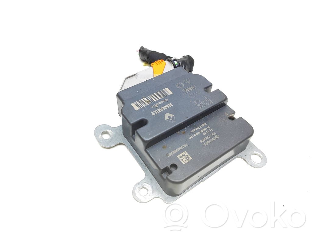 Dacia Duster II Airbag control unit/module 