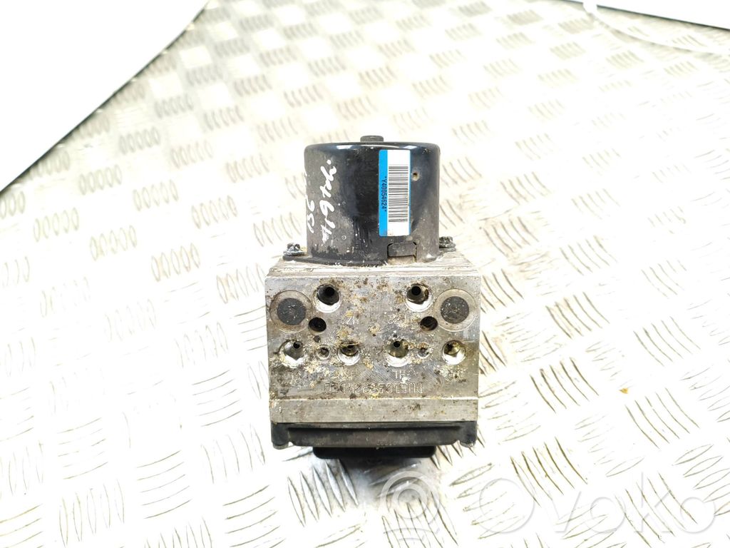 Volkswagen PASSAT B6 ABS Pump 