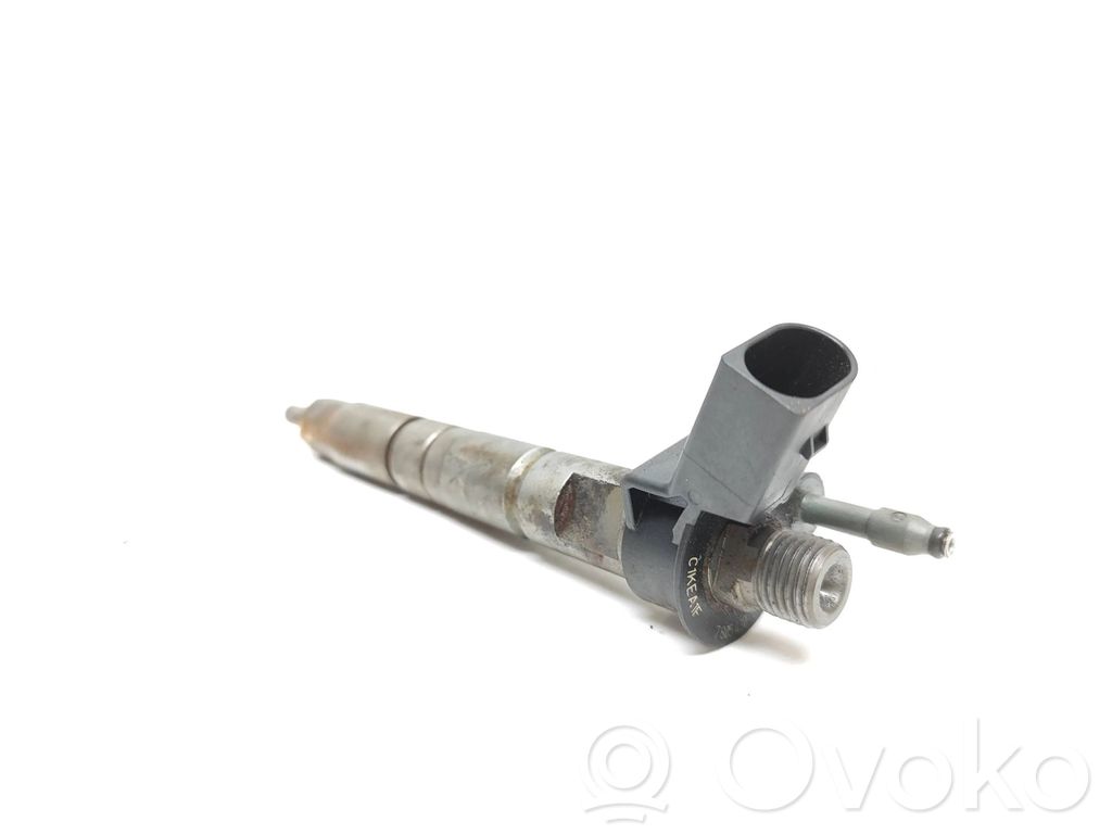 BMW 5 F10 F11 Fuel injector 