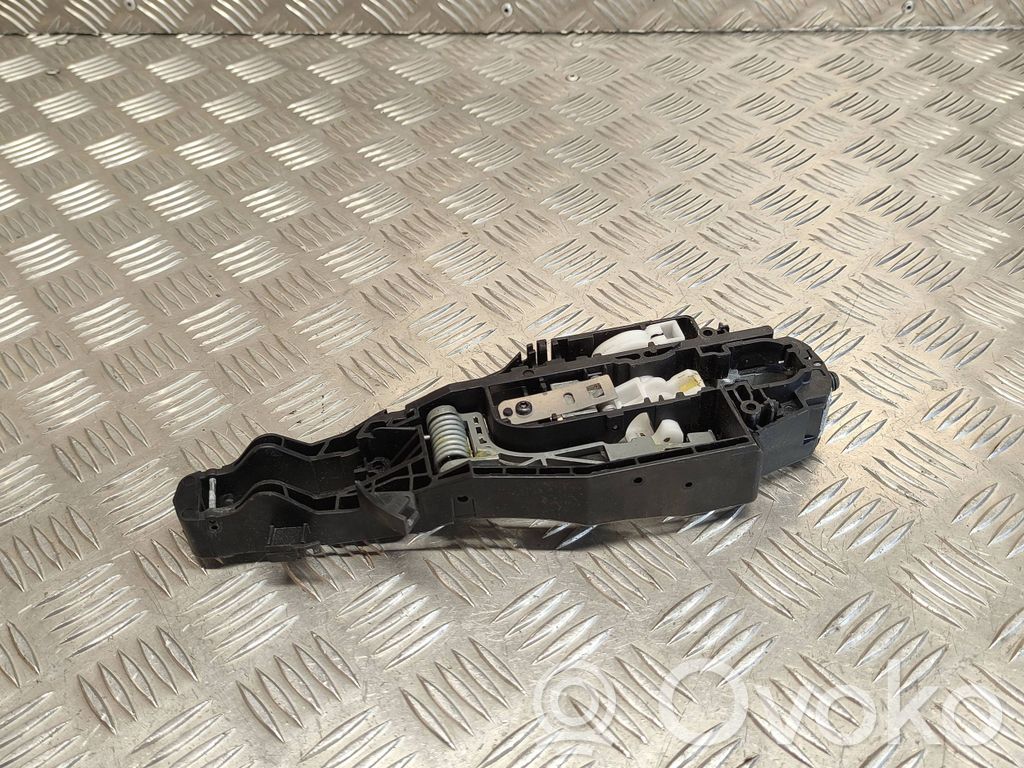 Peugeot 308 Rear door exterior handle/bracket 