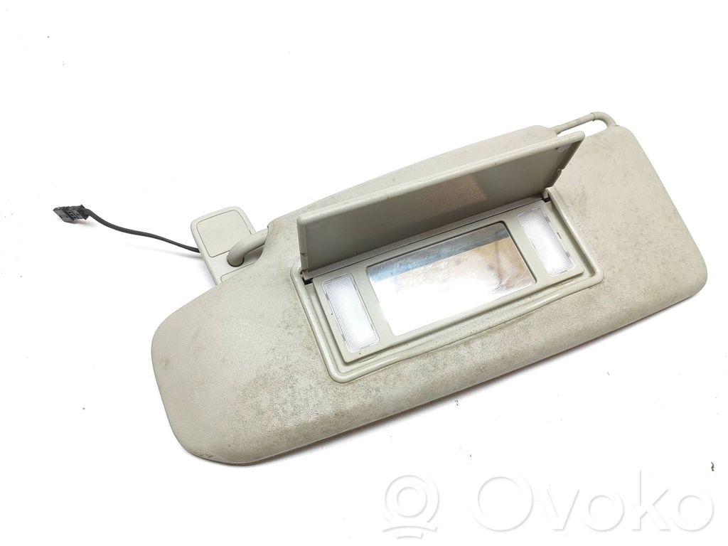 Sun visor
