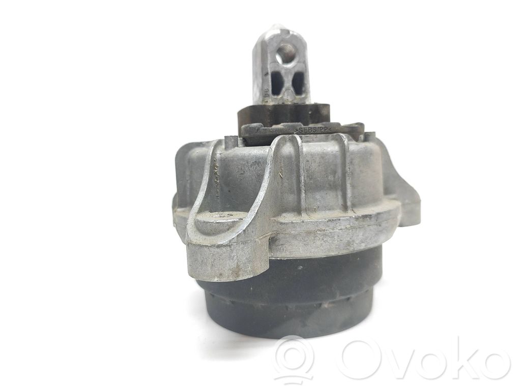 BMW 5 F10 F11 Engine mount bracket 