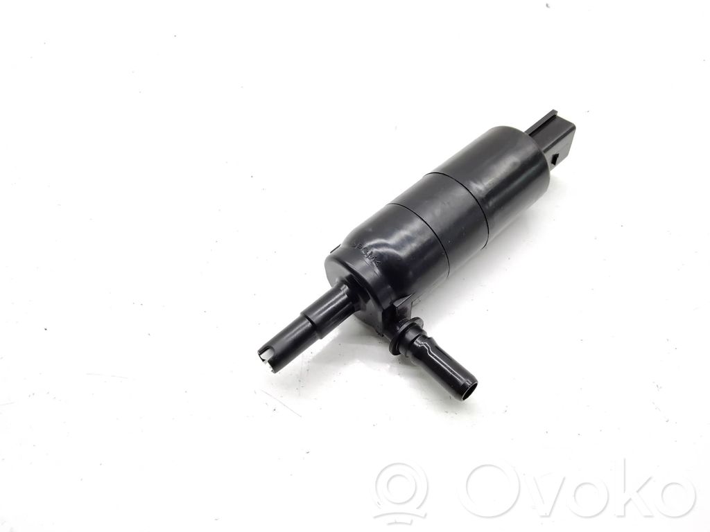 BMW 1 F20 F21 Headlight washer pump 