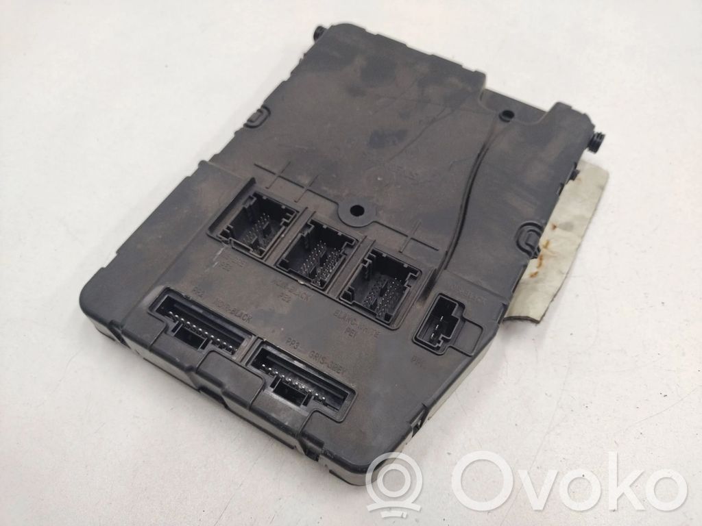 Renault Megane II Comfort/convenience module 