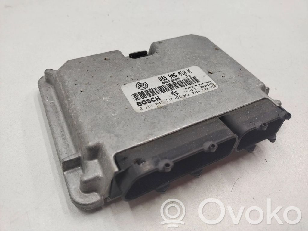 Volkswagen PASSAT B5 Engine control unit/module 
