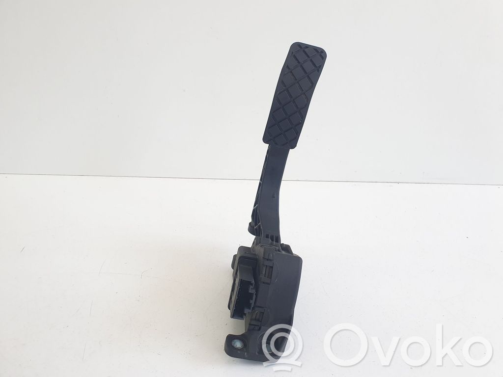 Audi A6 S6 C6 4F Accelerator throttle pedal 